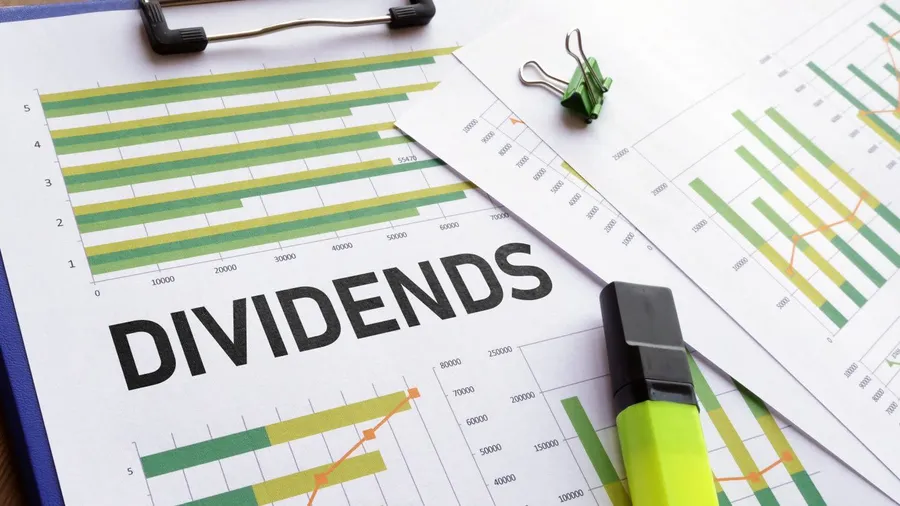 Best dividend stocks for passive income beginners building long term wealth