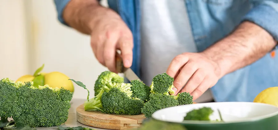 Budget Nutrition How to eat healthy on a low budget step by step grocery shopping hacks