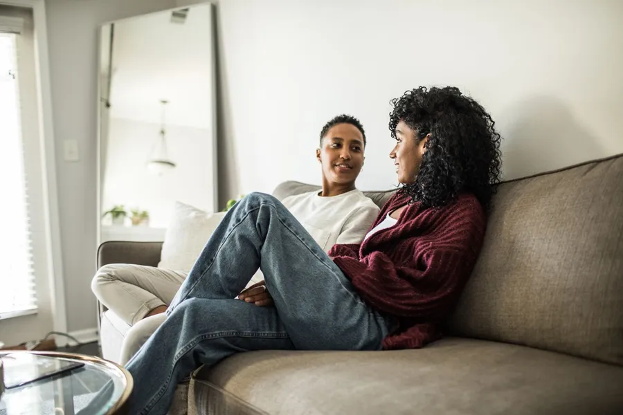 How to improve communication in a relationship with active listening