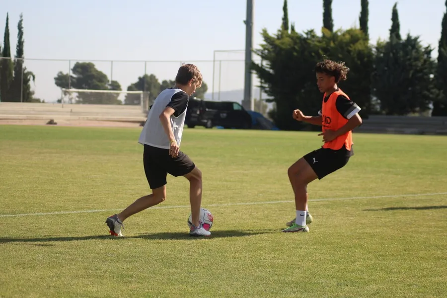 How to defend properly in football as a beginner tactical positioning