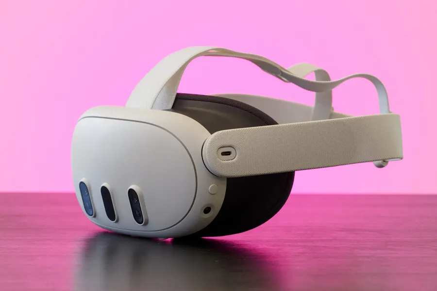 Affordable VR AR headsets for gaming and immersive spatial computing
